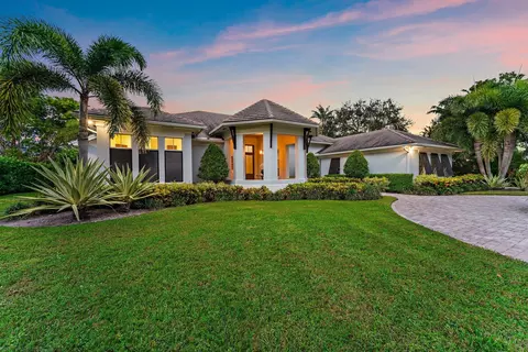 5255 Counter Play Rd, Palm Beach Gardens, FL 33418