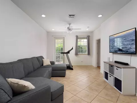 261 E Bay Cedar Cir, Jupiter, FL 33458 photo 3