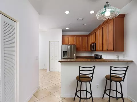 261 E Bay Cedar Cir, Jupiter, FL 33458 photo 4