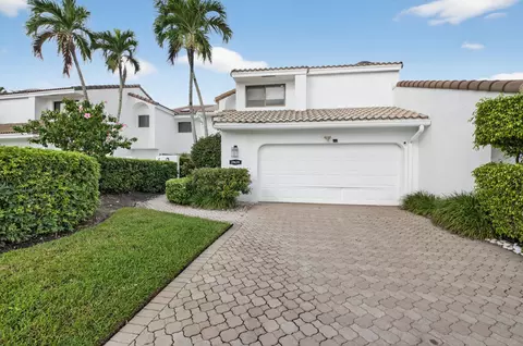 19629 Bay Cove Dr, Boca Raton, FL 33434