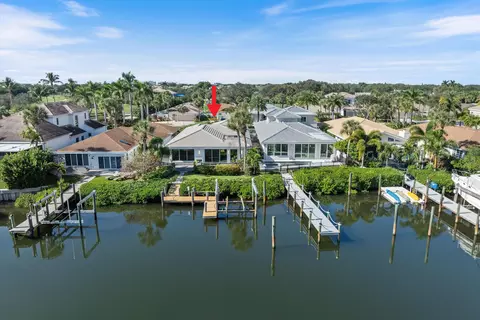 View/Area - 17036 Bay St, Jupiter, FL 33477 photo 3 of 16
