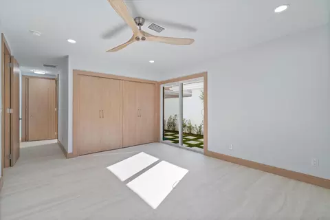 Bedroom - 17036 Bay St, Jupiter, FL 33477 photo 8 of 8