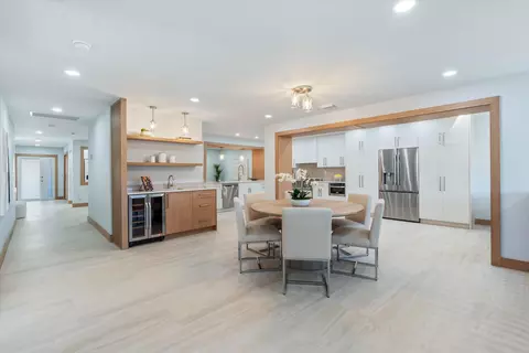 Dining - 17036 Bay St, Jupiter, FL 33477 photo 4 of 5