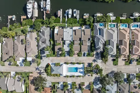 View/Area - 17036 Bay St, Jupiter, FL 33477 photo 14 of 16