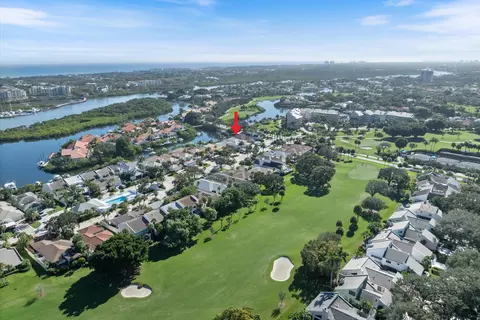 View/Area - 17036 Bay St, Jupiter, FL 33477 photo 6 of 16