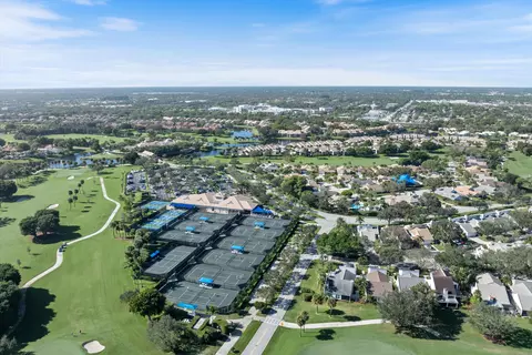 View/Area - 17036 Bay St, Jupiter, FL 33477 photo 8 of 16