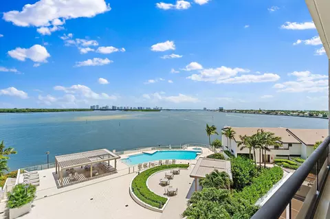 100 Lakeshore Dr #457, North Palm Beach, FL 33408