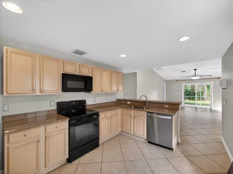 4358 SE Graham Dr, Stuart, FL 34997 photo 12