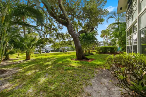 2929 SE Ocean Blvd #103-5, Stuart, FL 34996 photo 6