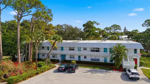 2929 SE Ocean Blvd #103-5, Stuart, FL 34996 photo 2