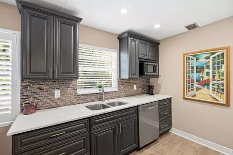2929 SE Ocean Blvd #103-5, Stuart, FL 34996 photo 13