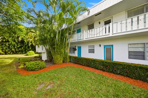 2929 SE Ocean Blvd #103-5, Stuart, FL 34996 photo 3