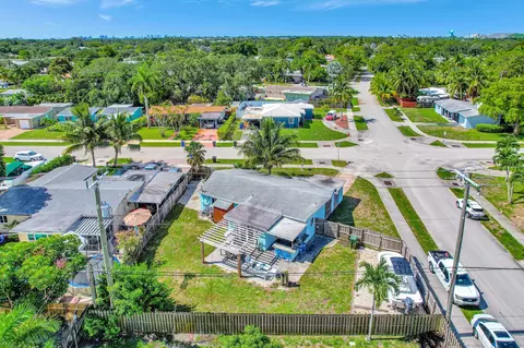 3241 SW 19th St, Fort Lauderdale, FL 33312