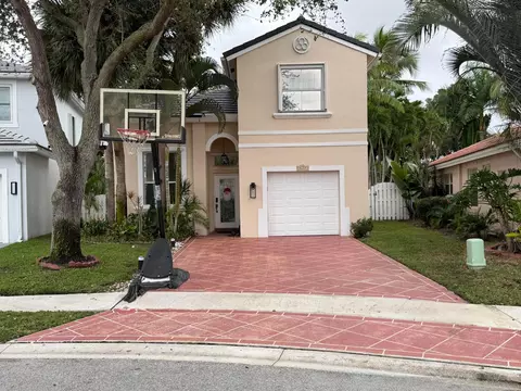 5655 La Quinta Ct, Lake Worth, FL 33463