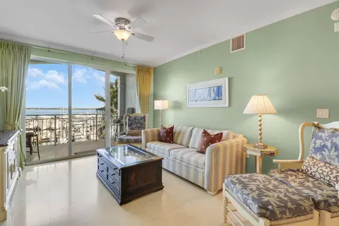 875 NW Flagler Ave #401, Stuart, FL 34994 photo 14