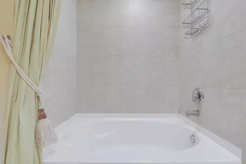875 NW Flagler Ave #401, Stuart, FL 34994 photo 26