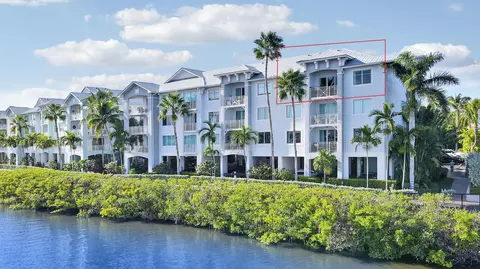 875 NW Flagler Ave #401, Stuart, FL 34994