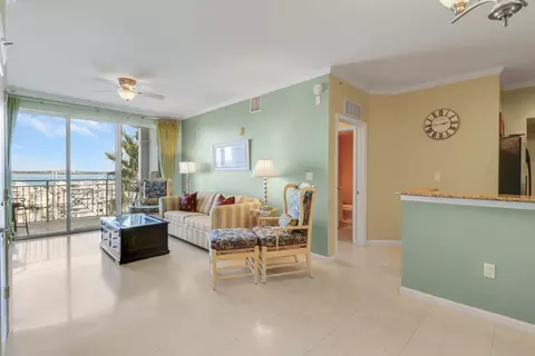 875 NW Flagler Ave #401, Stuart, FL 34994 photo 12