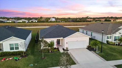 10645 SW Vasari Way, Port Saint Lucie, FL 34987