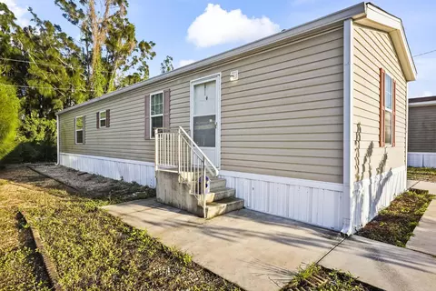 8333 SE Sandy Ln, Hobe Sound, FL 33455