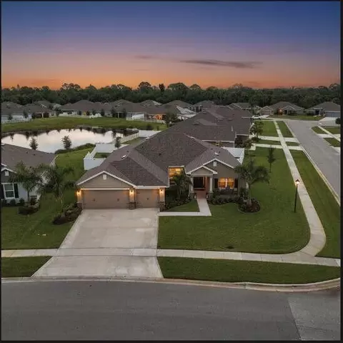 8652 Waterstone Blvd, Fort Pierce, FL 34951