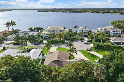 348 River Dr, Tequesta, FL 33469 photo 4