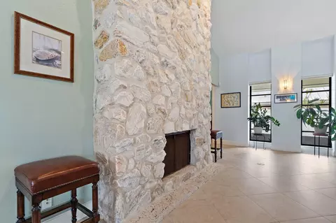 348 River Dr, Tequesta, FL 33469 photo 16