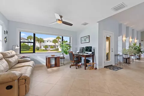 348 River Dr, Tequesta, FL 33469 photo 13