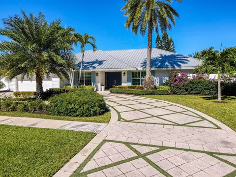 105 Olympus Cir, Jupiter, FL 33477 photo 3