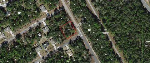 125 W Ruska Pl, Dunnellon, FL 34434