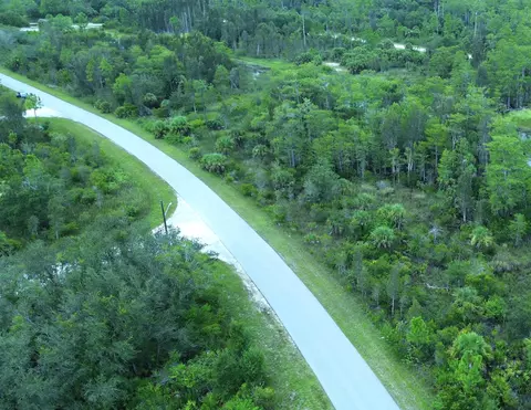 486 Westchester Dr, Lehigh Acres, FL 33972