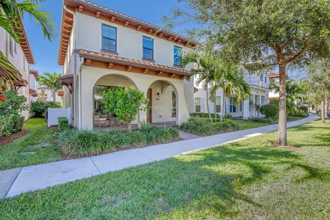 13363 Machiavelli Way, Palm Beach Gardens, FL 33418