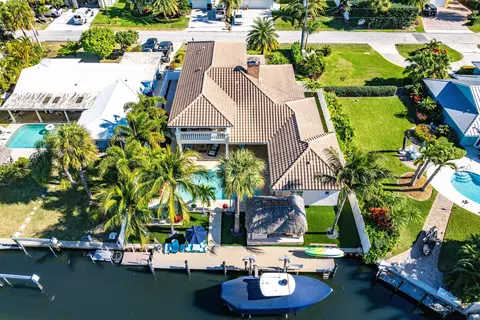 View/Area - 906 Dolphin Dr, Jupiter, FL 33458 photo 8 of 15