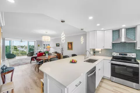 2809 Florida Blvd #408, Delray Beach, FL 33483