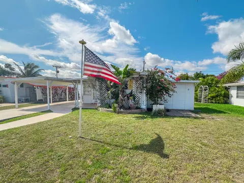 11055 SE Federal Hwy #3, Hobe Sound, FL 33455