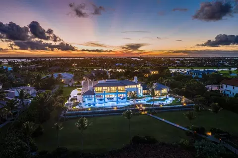 View/Area - 3016 SE Dune Dr, Stuart, FL 34996 photo 1 of 5