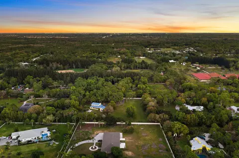 View/Area - 17375 Thunder Rd, Jupiter, FL 33478 photo 5 of 5