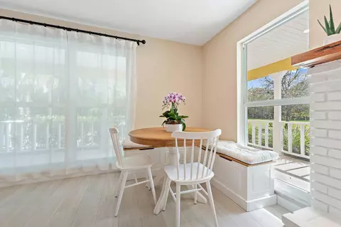 Dining - 17375 Thunder Rd, Jupiter, FL 33478 photo 1 of 4