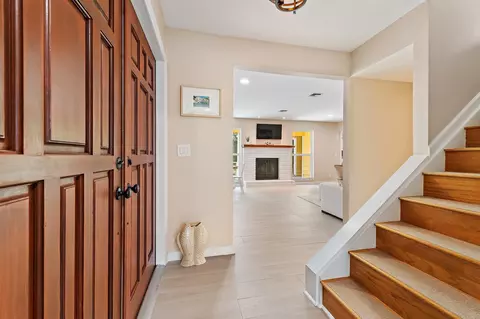 Entry Way - 17375 Thunder Rd, Jupiter, FL 33478 photo 2 of 2
