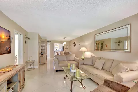 740 E Ocean Ave #105, Boynton Beach, FL 33435