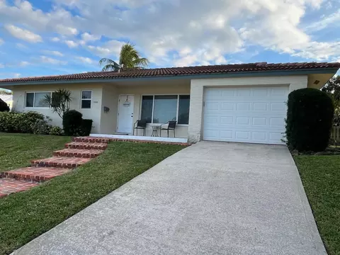 1260 SW 8th St SW, Boca Raton, FL 33486