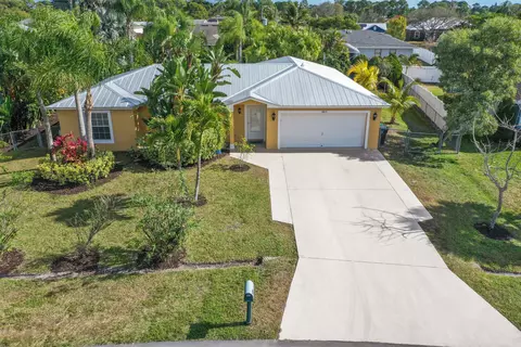 685 NW Monroe St, Port Saint Lucie, FL 34983