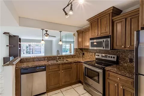 2800 Fiore Way #2060, Delray Beach, FL 33445