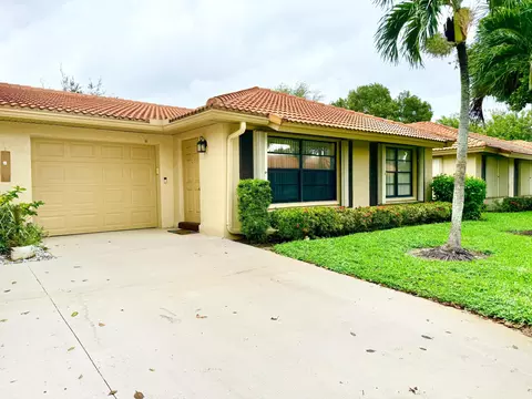 4670 Rosewood Tree Ct #B, Boynton Beach, FL 33436