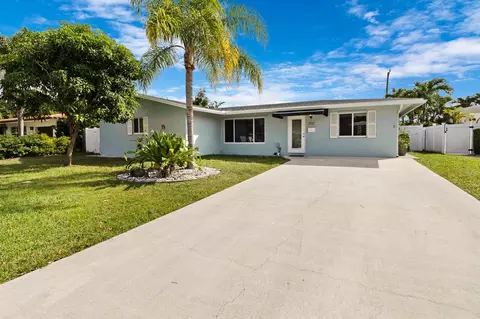 912 SE 8th Ct, Deerfield Beach, FL 33441