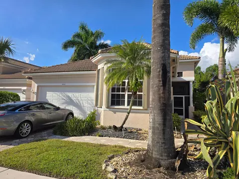 6846 Fairway Lakes Dr, Boynton Beach, FL 33472