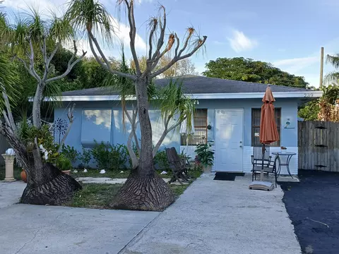 239 Gulfstream Blvd, Boynton Beach, FL 33435