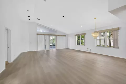 Living - 6375 Three Lakes Ln, Boynton Beach, FL 33437 photo 2 of 7