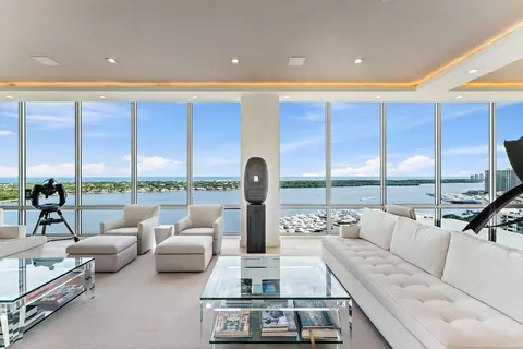 3 Water Club Way #1902, North Palm Beach, FL 33408