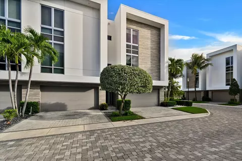 1711 NW 42nd Dr, Boca Raton, FL 33431